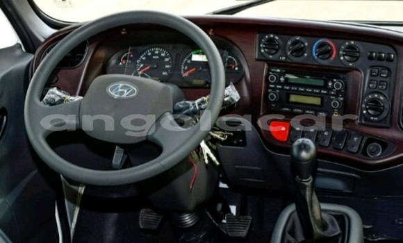 Acheter Neuf Voiture Toyota Coaster Autre à Luanda, Province de Luanda Acheter Neuf Voiture Toyota Coaster Autre à Luanda, Province de Luanda