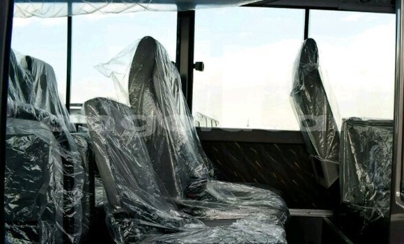 Acheter Neuf Voiture Toyota Coaster Autre à Luanda, Province de Luanda Acheter Neuf Voiture Toyota Coaster Autre à Luanda, Province de Luanda