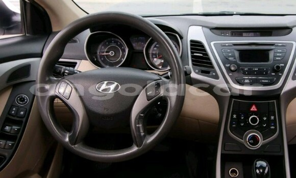 Comprar Novo Hyundai Elantra Branco Carro em Luanda em Luanda Province Comprar Novo Hyundai Elantra Branco Carro em Luanda em Luanda Province