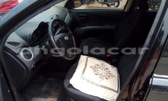 Comprar Usado Hyundai i10 Prata Carro em Luanda em Luanda Province Comprar Usado Hyundai i10 Prata Carro em Luanda em Luanda Province