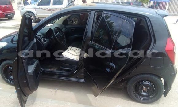Comprar Usado Hyundai i10 Prata Carro em Luanda em Luanda Province Comprar Usado Hyundai i10 Prata Carro em Luanda em Luanda Province