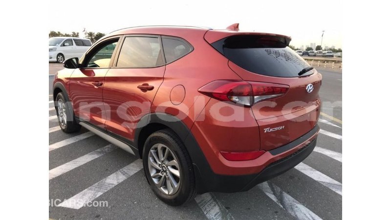 Big with watermark hyundai tucson bengo province import dubai 5258