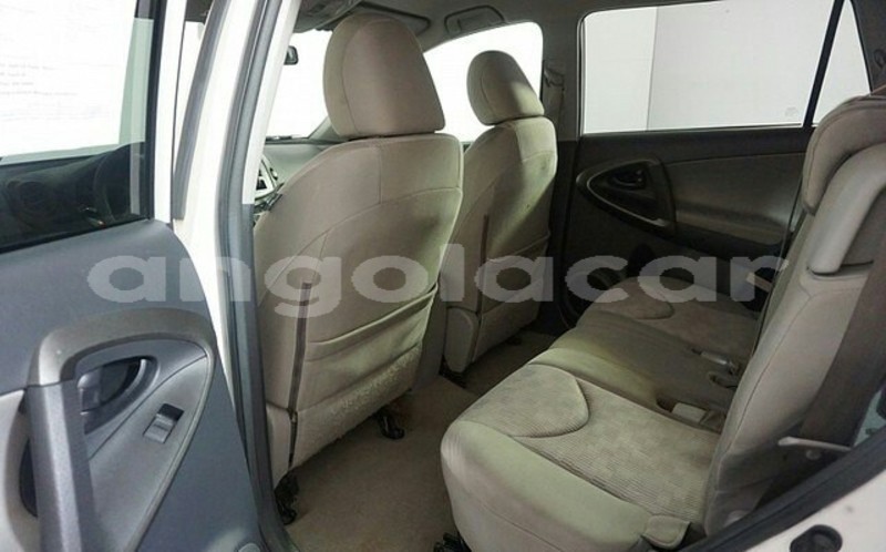 Big with watermark toyota rav4 luanda province luanda 5270