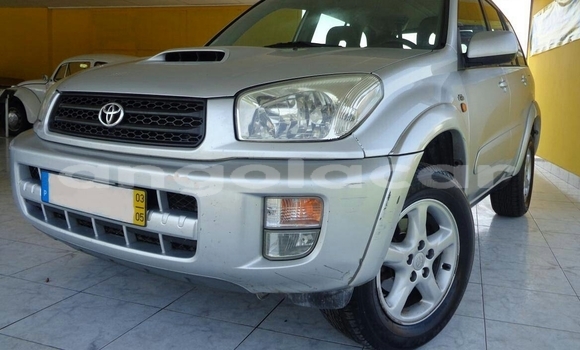 Comprar Novo Toyota RAV4 Outro Carro em Luanda em Luanda Province Comprar Novo Toyota RAV4 Outro Carro em Luanda em Luanda Province