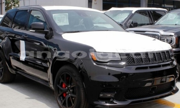 Comprar Novo Jeep Grand Cherokee Preto Carro em Luanda em Luanda Province
