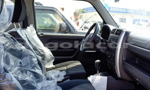 Comprar Novo Suzuki Jimny Verde Carro em Luanda em Luanda Province Comprar Novo Suzuki Jimny Verde Carro em Luanda em Luanda Province