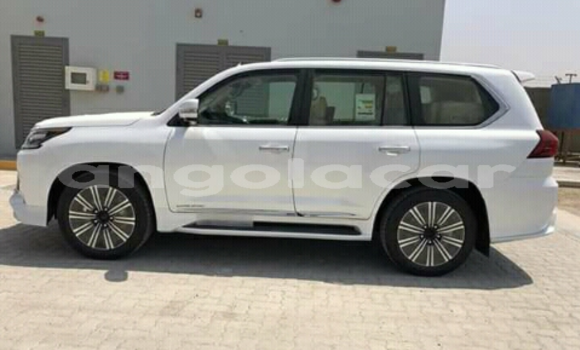 Comprar Novo Lexus LX Branco Carro em Luanda em Luanda Province Comprar Novo Lexus LX Branco Carro em Luanda em Luanda Province