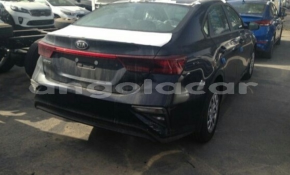 Comprar Novo Kia rio Preto Carro em Luanda em Luanda Province Comprar Novo Kia rio Preto Carro em Luanda em Luanda Province