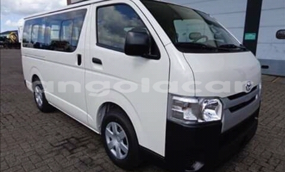 Buy New Toyota Hiace White Car in Luanda in Luanda Province Buy New Toyota Hiace White Car in Luanda in Luanda Province