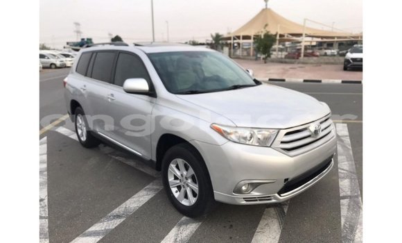Comprar Importar Toyota Highlander Outro Carro em Import - Dubai em Bengo Province Comprar Importar Toyota Highlander Outro Carro em Import - Dubai em Bengo Province