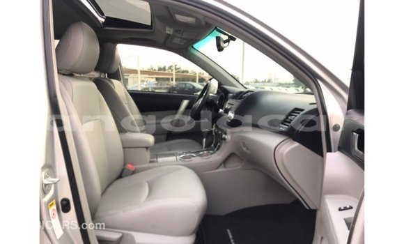Comprar Importar Toyota Highlander Outro Carro em Import - Dubai em Bengo Province Comprar Importar Toyota Highlander Outro Carro em Import - Dubai em Bengo Province
