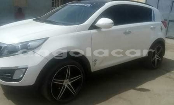 Comprar Usado Kia Sportage Branco Carro em Luanda em Luanda Province Comprar Usado Kia Sportage Branco Carro em Luanda em Luanda Province
