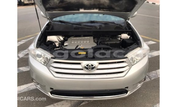 Comprar Importar Toyota Highlander Outro Carro em Import - Dubai em Bengo Province Comprar Importar Toyota Highlander Outro Carro em Import - Dubai em Bengo Province