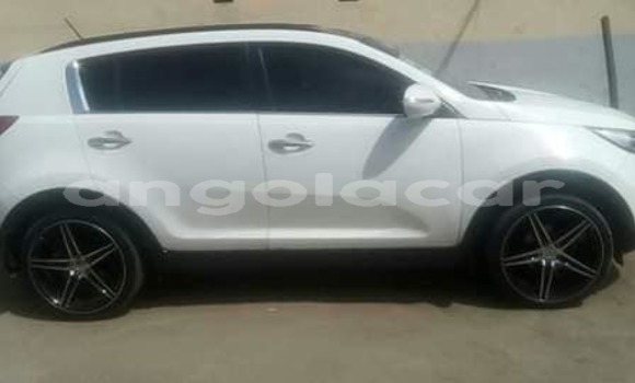 Comprar Usado Kia Sportage Branco Carro em Luanda em Luanda Province Comprar Usado Kia Sportage Branco Carro em Luanda em Luanda Province