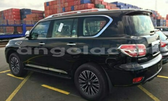 Comprar Novo Nissan NP 300 Preto Carro em Luanda em Luanda Province Comprar Novo Nissan NP 300 Preto Carro em Luanda em Luanda Province
