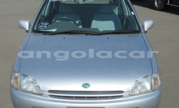 Comprar Novo Toyota Starlet Prata Carro em Luanda em Luanda Province Comprar Novo Toyota Starlet Prata Carro em Luanda em Luanda Province