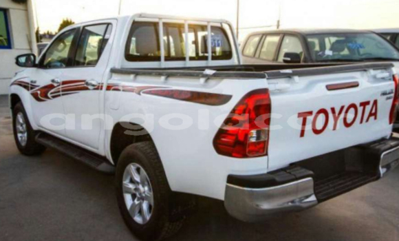 Comprar Novo Toyota Hilux Branco Carro em Luanda em Luanda Province Comprar Novo Toyota Hilux Branco Carro em Luanda em Luanda Province