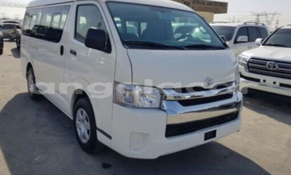 Comprar Novo Toyota Hiace Branco Carro em Luanda em Luanda Province Comprar Novo Toyota Hiace Branco Carro em Luanda em Luanda Province