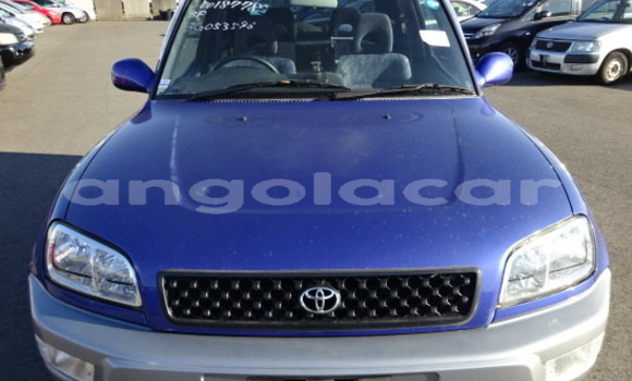 Comprar Novo Toyota RAV4 Azul Carro em Luanda em Luanda Province Comprar Novo Toyota RAV4 Azul Carro em Luanda em Luanda Province