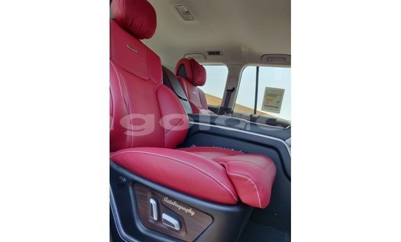 Comprar Importar Toyota Land Cruiser Preto Carro em Import - Dubai em Bengo Province Comprar Importar Toyota Land Cruiser Preto Carro em Import - Dubai em Bengo Province