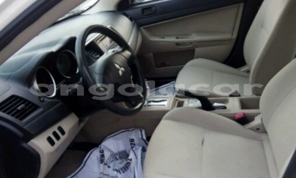 Acheter Neuf Voiture Mitsubishi Lancer Blanc à Luanda, Province de Luanda Acheter Neuf Voiture Mitsubishi Lancer Blanc à Luanda, Province de Luanda