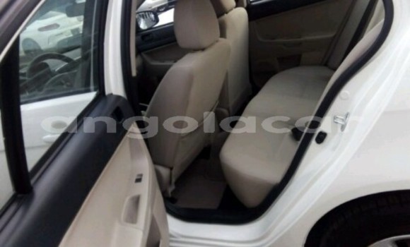 Acheter Neuf Voiture Mitsubishi Lancer Blanc à Luanda, Province de Luanda Acheter Neuf Voiture Mitsubishi Lancer Blanc à Luanda, Province de Luanda