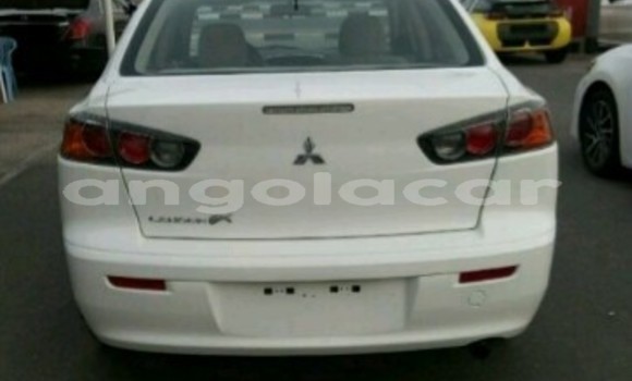 Acheter Neuf Voiture Mitsubishi Lancer Blanc à Luanda, Province de Luanda Acheter Neuf Voiture Mitsubishi Lancer Blanc à Luanda, Province de Luanda