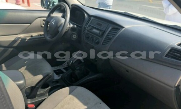 Comprar Novo Mitsubishi L200 Branco Carro em Luanda em Luanda Province Comprar Novo Mitsubishi L200 Branco Carro em Luanda em Luanda Province