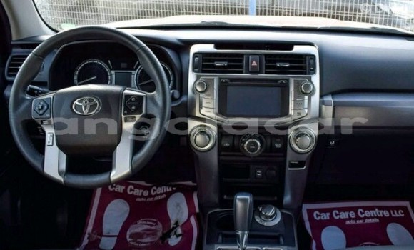 Acheter Neuf Voiture Toyota 4Runner Rouge à Luanda, Province de Luanda Acheter Neuf Voiture Toyota 4Runner Rouge à Luanda, Province de Luanda