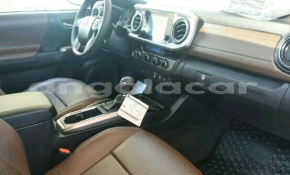 Acheter Neuf Voiture Toyota Tacoma Noir à Luanda, Province de Luanda Acheter Neuf Voiture Toyota Tacoma Noir à Luanda, Province de Luanda