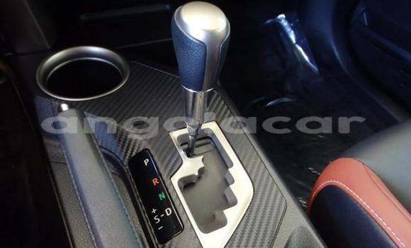 Comprar Usado Toyota RAV4 Branco Carro em Luanda em Luanda Province Comprar Usado Toyota RAV4 Branco Carro em Luanda em Luanda Province