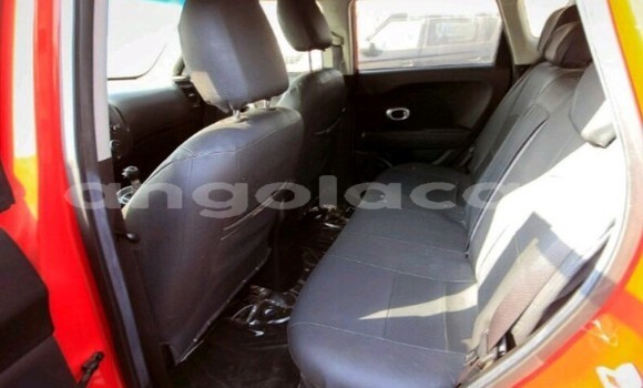 Acheter Neuf Voiture Kia Soul Rouge à Luanda, Province de Luanda Acheter Neuf Voiture Kia Soul Rouge à Luanda, Province de Luanda