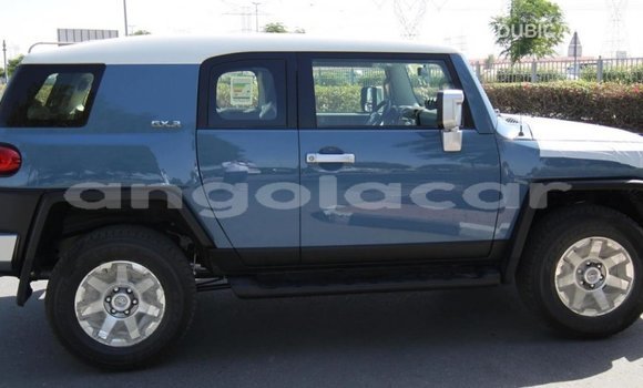 Acheter Import Voiture Toyota FJ Cruiser Bleu à Import - Dubai, Province de Bengo Acheter Import Voiture Toyota FJ Cruiser Bleu à Import - Dubai, Province de Bengo