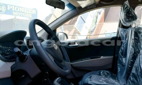 Comprar Novo Hyundai i10 Outro Carro em Luanda em Luanda Province Comprar Novo Hyundai i10 Outro Carro em Luanda em Luanda Province