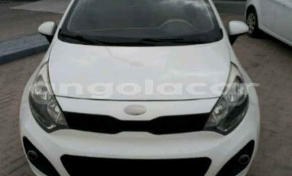 Buy New Kia rio White Car in Luanda in Luanda Province Buy New Kia rio White Car in Luanda in Luanda Province