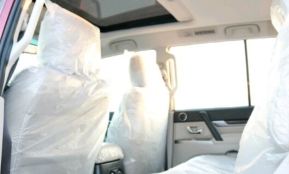 Comprar Novo Mitsubishi Pajero Outro Carro em Luanda em Luanda Province Comprar Novo Mitsubishi Pajero Outro Carro em Luanda em Luanda Province