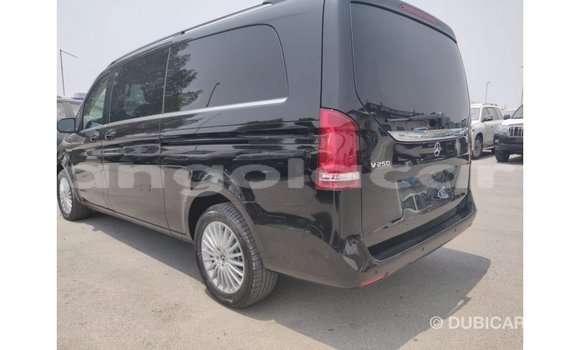Comprar Importar Mercedes-Benz 250 Preto Carro em Import - Dubai em Bengo Province Comprar Importar Mercedes-Benz 250 Preto Carro em Import - Dubai em Bengo Province