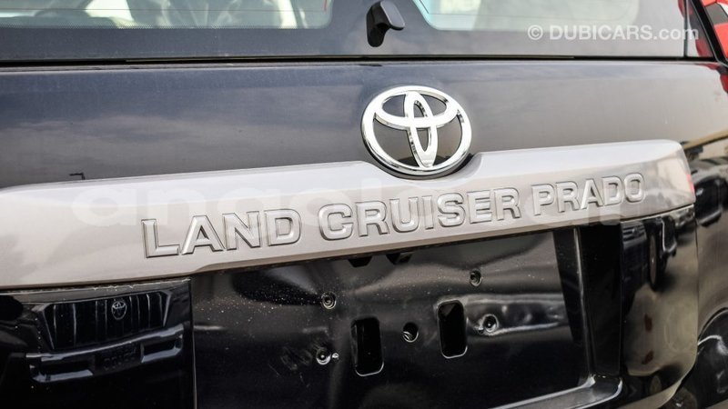 Big with watermark toyota land cruiser bengo province import dubai 5527