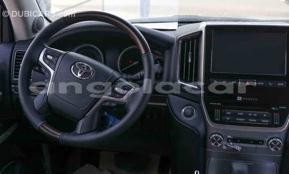 Comprar Importar Toyota Land Cruiser Preto Carro em Import - Dubai em Bengo Province Comprar Importar Toyota Land Cruiser Preto Carro em Import - Dubai em Bengo Province