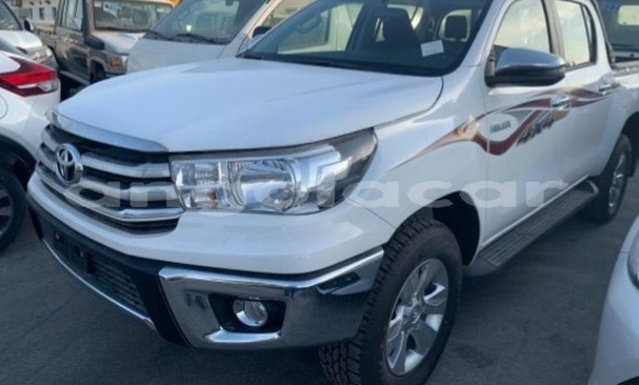 Comprar Novo Toyota Hilux Branco Carro em Luanda em Luanda Province Comprar Novo Toyota Hilux Branco Carro em Luanda em Luanda Province