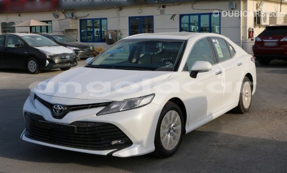 Comprar Importar Toyota Camry Branco Carro em Import - Dubai em Bengo Province Comprar Importar Toyota Camry Branco Carro em Import - Dubai em Bengo Province