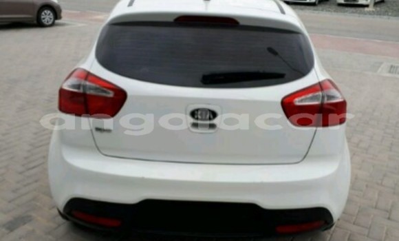 Buy New Kia rio White Car in Luanda in Luanda Province Buy New Kia rio White Car in Luanda in Luanda Province