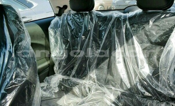 Acheter Neuf Voiture MINI Cooper Rouge à Luanda, Province de Luanda Acheter Neuf Voiture MINI Cooper Rouge à Luanda, Province de Luanda