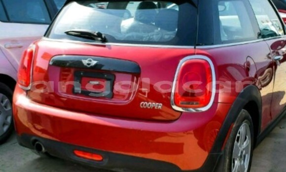 Acheter Neuf Voiture MINI Cooper Rouge à Luanda, Province de Luanda Acheter Neuf Voiture MINI Cooper Rouge à Luanda, Province de Luanda
