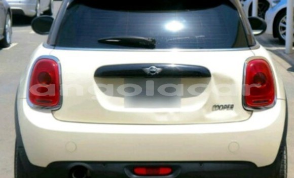 Acheter Neuf Voiture MINI Cooper Autre à Luanda, Province de Luanda Acheter Neuf Voiture MINI Cooper Autre à Luanda, Province de Luanda