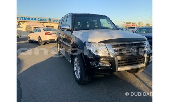 Comprar Importar Mitsubishi Pajero Preto Carro em Import - Dubai em Bengo Province Comprar Importar Mitsubishi Pajero Preto Carro em Import - Dubai em Bengo Province
