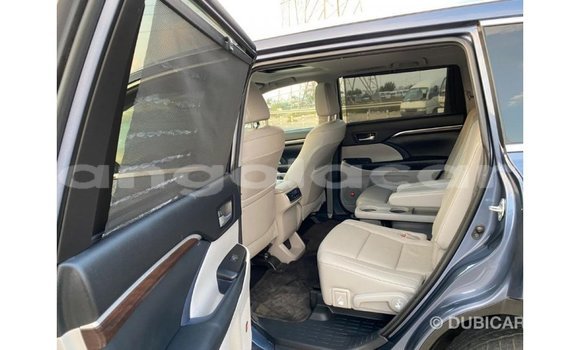 Comprar Importar Toyota Highlander Azul Carro em Import - Dubai em Bengo Province Comprar Importar Toyota Highlander Azul Carro em Import - Dubai em Bengo Province