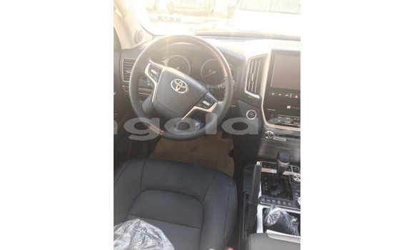 Buy Import Toyota Land Cruiser Black Car in Import - Dubai in Bengo Province Buy Import Toyota Land Cruiser Black Car in Import - Dubai in Bengo Province