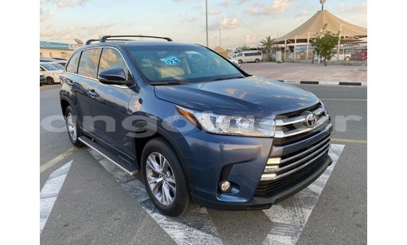 Comprar Importar Toyota Highlander Azul Carro em Import - Dubai em Bengo Province Comprar Importar Toyota Highlander Azul Carro em Import - Dubai em Bengo Province