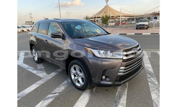Comprar Importar Toyota Highlander Outro Carro em Import - Dubai em Bengo Province Comprar Importar Toyota Highlander Outro Carro em Import - Dubai em Bengo Province